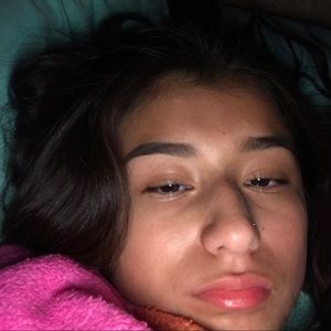 Meet your Posher, Alejandra